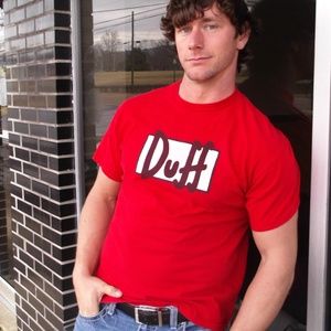 DUFF BEER "The Simpsons" Size L Red T-Shirt